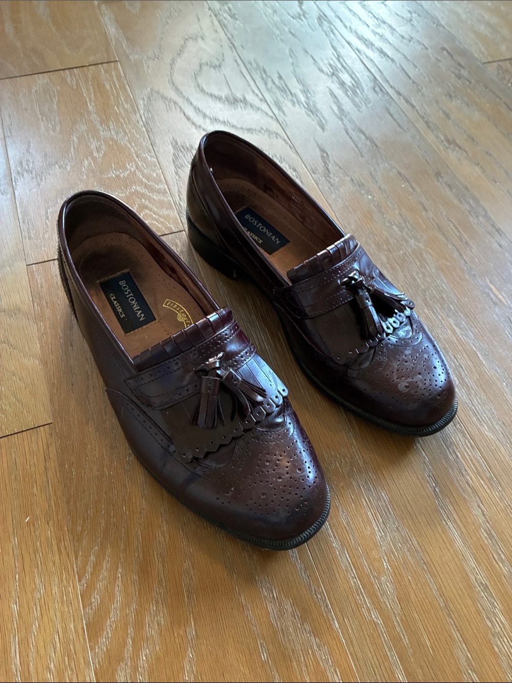 Bostonian Men’s Tassel Kiltie Loafers in Burgundy Brown